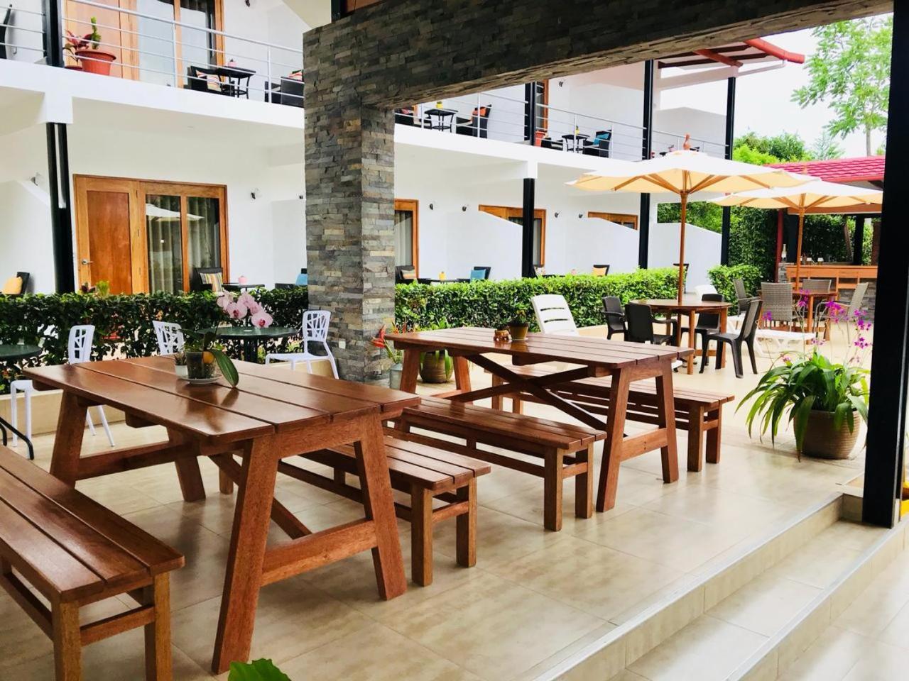 Colina De Montalva Hotel Tarapoto Eksteriør billede